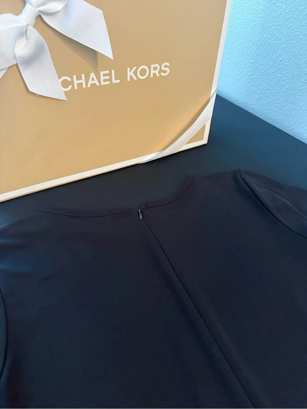 Michael Kors Black Short-Sleeve Pleated-Hem Mini Dress